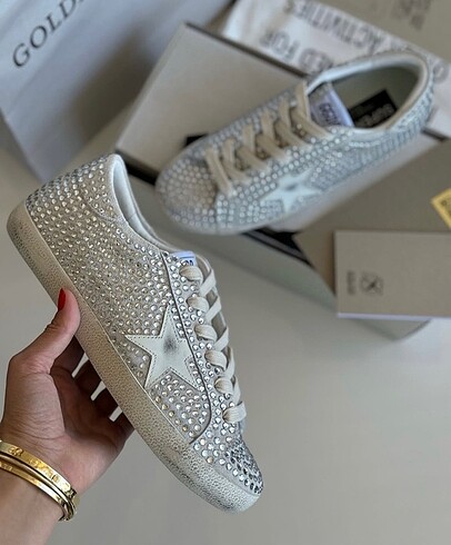 37 Beden Golden Goose