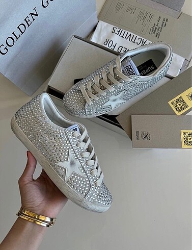Golden Goose