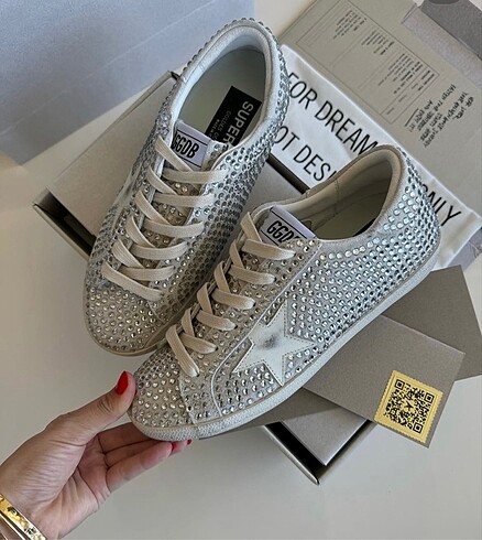 Golden Goose Deluxe Golden Goose