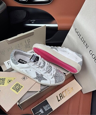 Golden Goose Deluxe Golden Goose