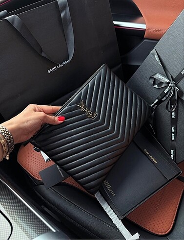 Yves Saint Laurent Yves Saint Laurent Çanta
