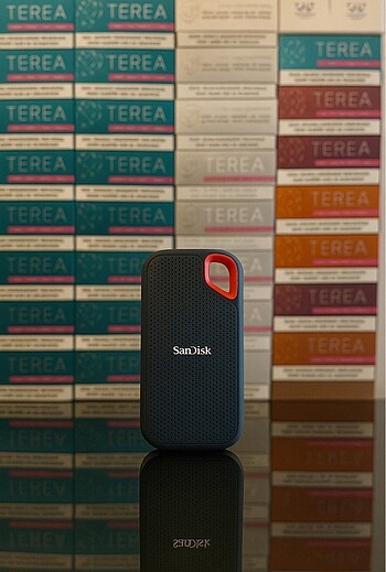 Sandisk Extreme SSD ?Arka Taraf'