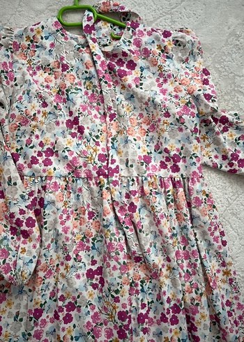 Çiçekli elbise - Görsel 2