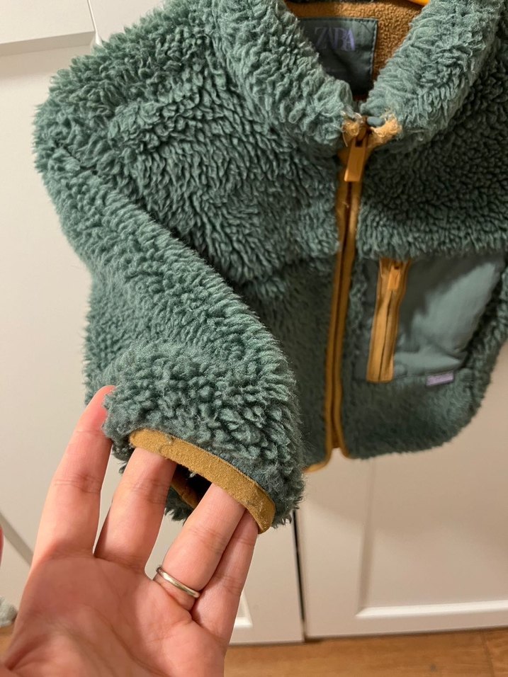 Zara Erkek Çocuk Yeşil Kürklü Ceket - Görsel 4