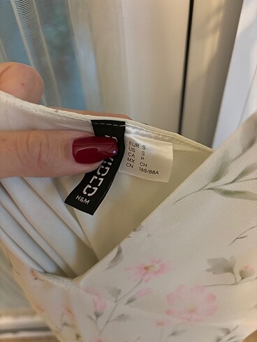 s Beden H&M çiçekli elbise