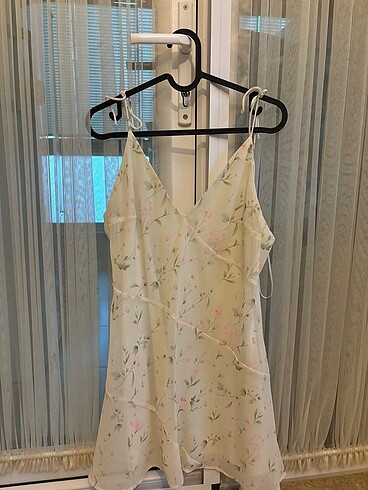 H&M çiçekli elbise