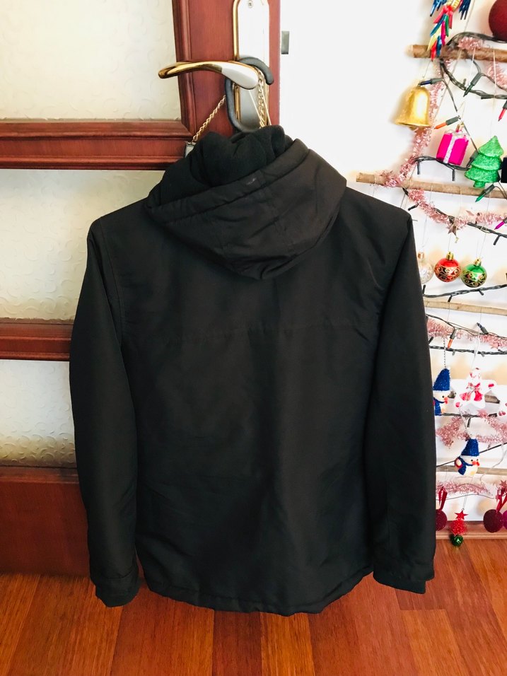 Erkek çocuk Siyah Kapüşonlu Fermuarlı Ceket - Görsel 2