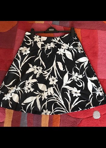 Ann Taylor 38
