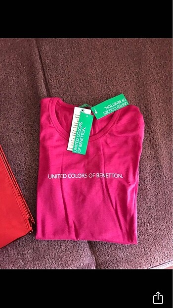 Benetton tshirt