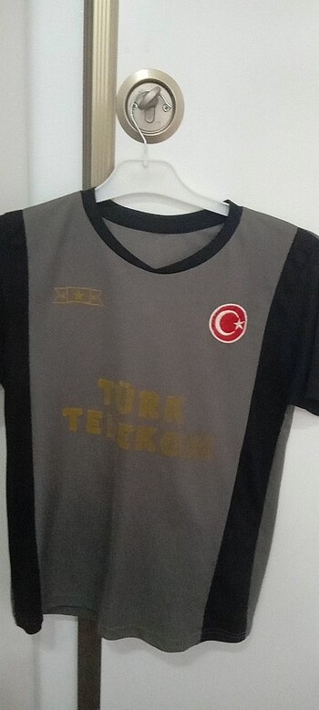 Adidas Forma 2 adet 50 TL