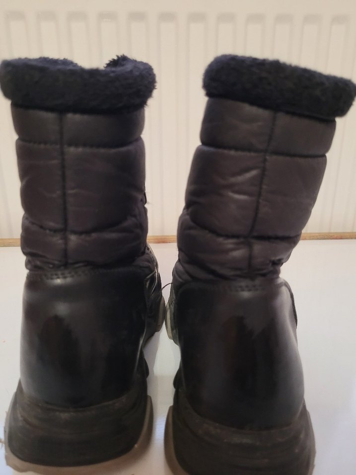 Siyah Çocuk Botu - Görsel 4