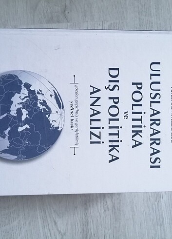 Uluslararası politika ve dış politika analizi