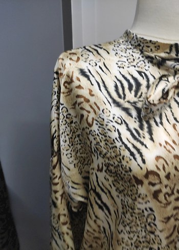 Yüksek Yakalı Bohem Desenli seten gömlek - Görsel 5