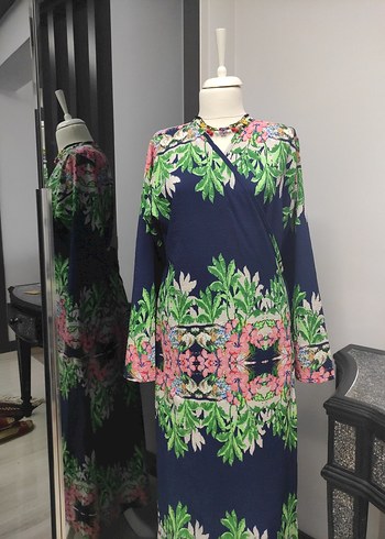 Çiçek Desenli Uzun Kollu Bohem Kimono - Görsel 2