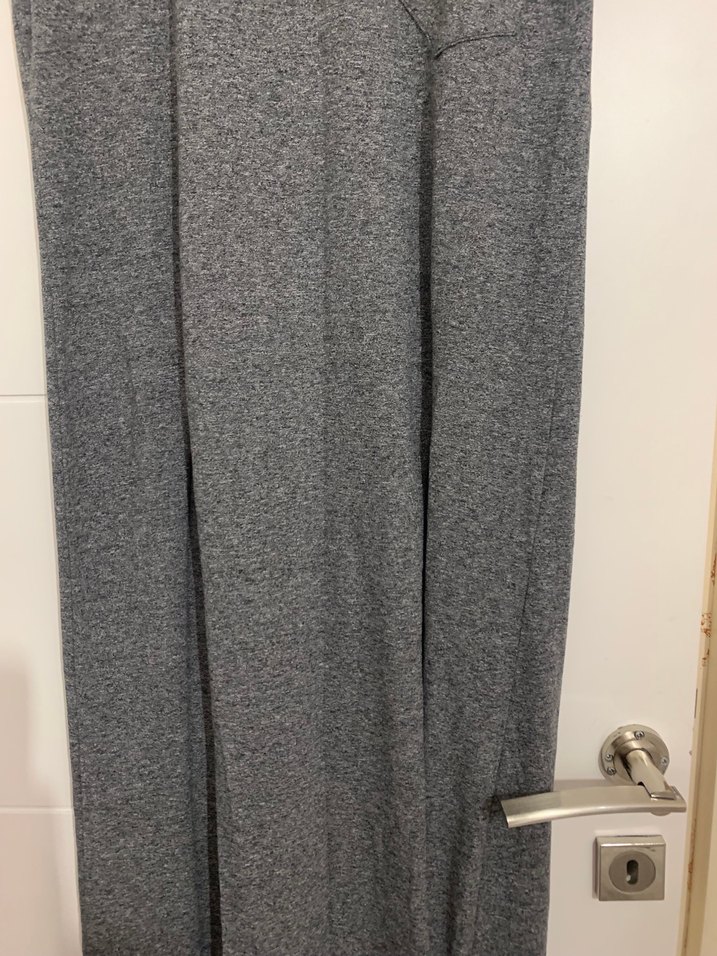 Gri Uzun Yırtmaçlı Rahat Kesim Kadın Elbise - Görsel 3