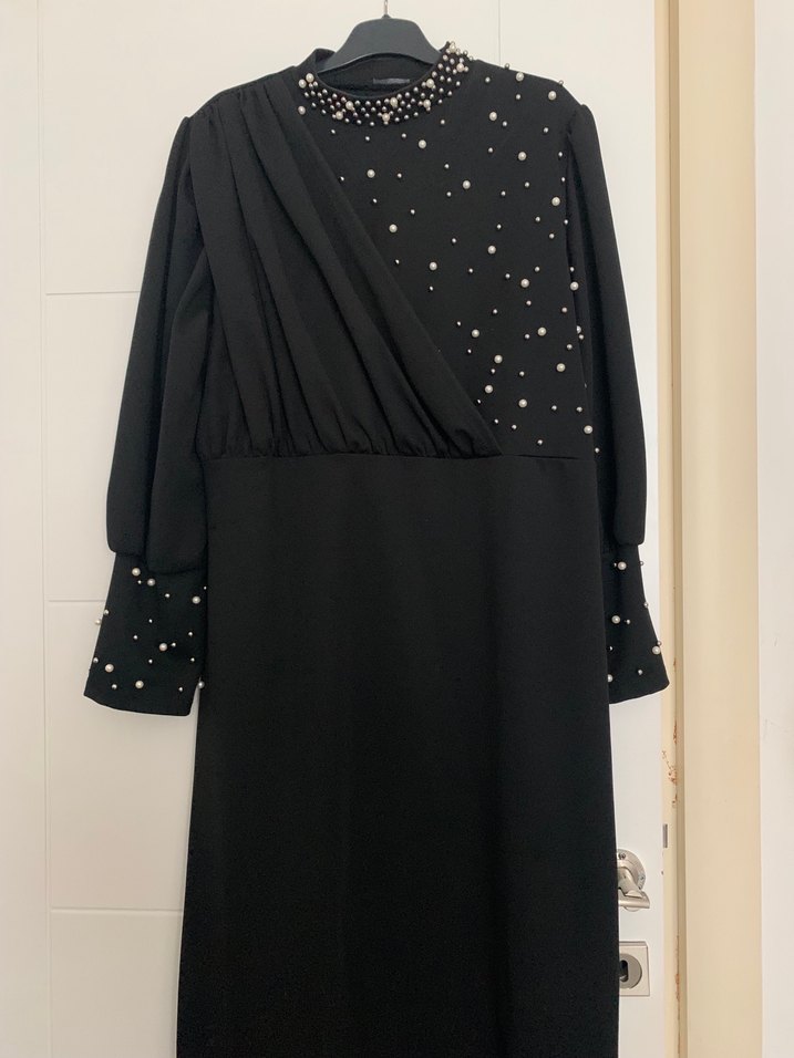 İncili Elbise - Görsel 3