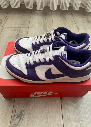 Mor Beyaz Nike erkek Spor Ayakkabı