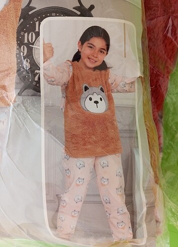 10 Yaş Beden kırmızı Renk Polar pijama takımı