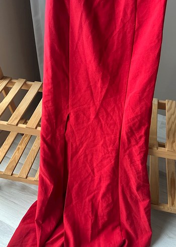 Kırmızı Uzun Fırfırlı  Abiye Elbise - Görsel 3