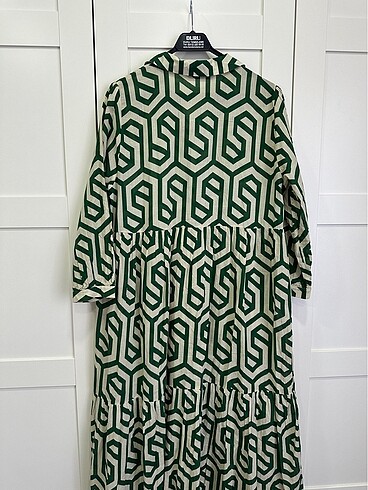xl Beden Zara elbise