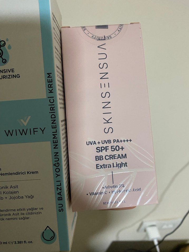 WIWIFY nemlendirici ve skinsensual fondöten - Görsel 2