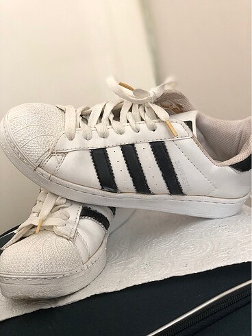 Adidas Superstar