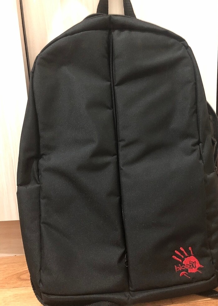 Bloody su geçirmez laptop çantası - Görsel 2