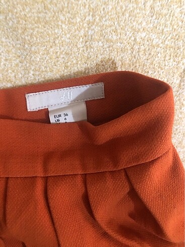 36 Beden turuncu Renk H&M mini etek