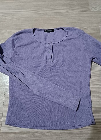 Trendyol & Milla Trendyol önü çıtçıtlı bluz