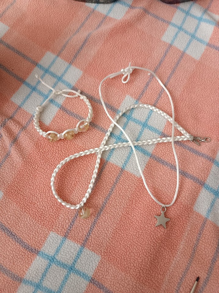 Beyaz floş İp - Görsel 2