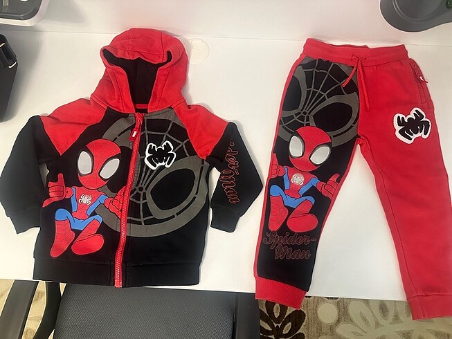 SpiderMan temalı alt üst takım 3 yaş