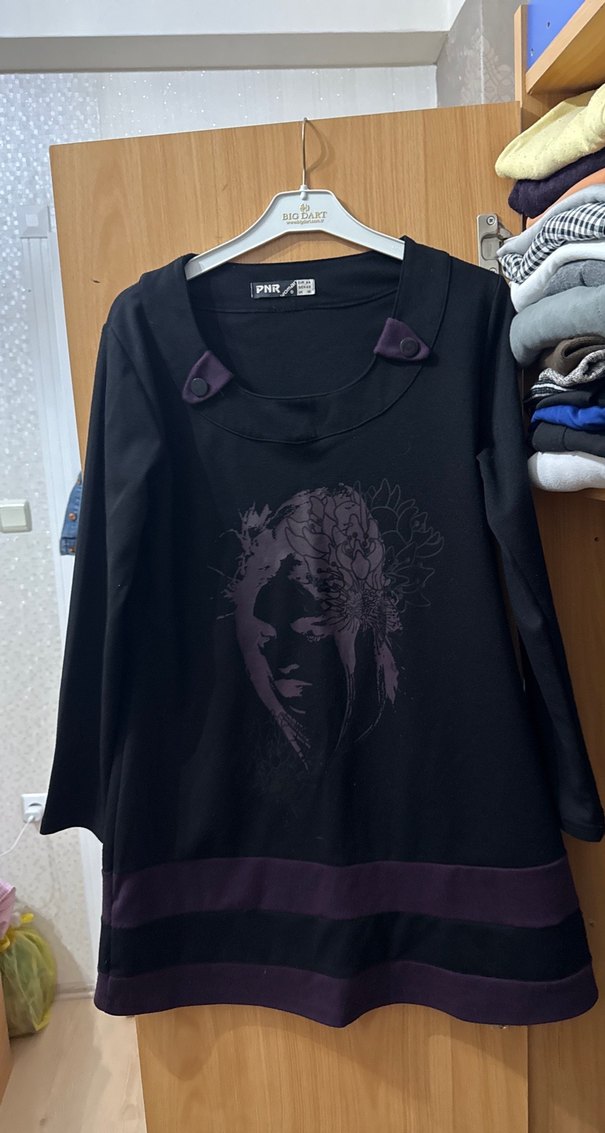 Mor Baskılı Gotik Uzun Kollu Hamile Elbisesi - Görsel 2