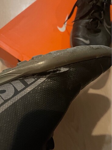 44 Beden siyah Renk Nike halı saja krampon