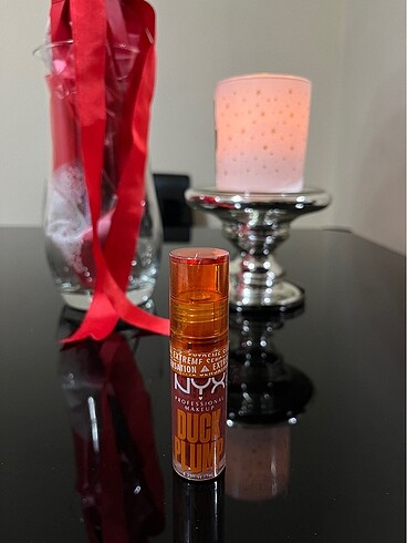 Nyx dolgunlaştırıcı ruj