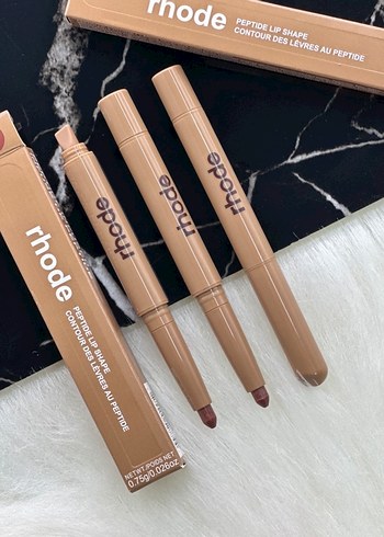Rhode Lip Shape (Kalem Ruj)