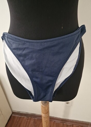 36 Beden lacivert Renk Bayan çok şık bikini 36 beden