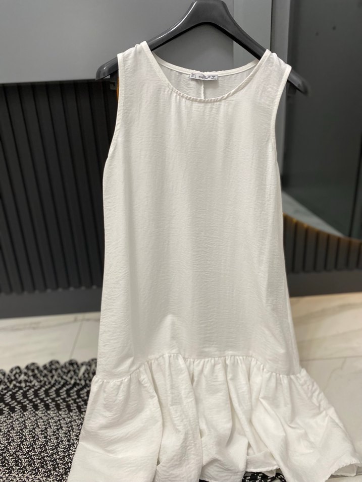 Kadın Beyaz Kolsuz Mini Keten Elbise - Görsel 4