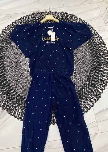 She fame kadife pijama takımı  - Görsel 4