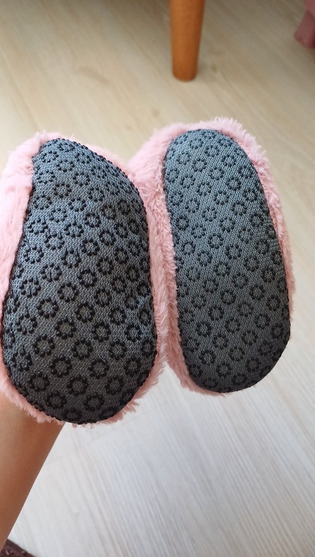 Kızlar için Pembe Nakışlı Sıcak Ev Terliği - Görsel 2