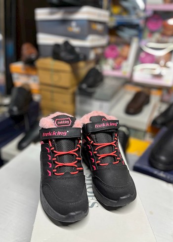 Kız Çocuk Siyah Pembe Spor Bot Ayakkabı - Görsel 2