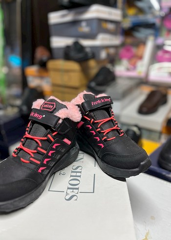 Kız Çocuk Siyah Pembe Spor Bot Ayakkabı - Görsel 3