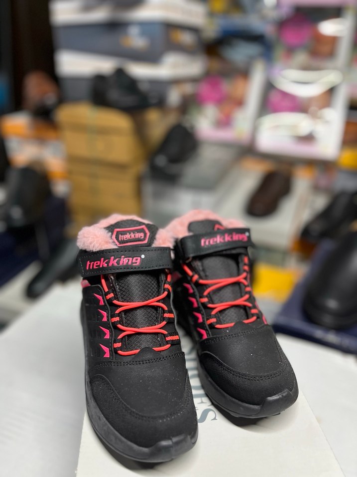 Kız Çocuk Siyah Pembe Spor Bot Ayakkabı - Görsel 4