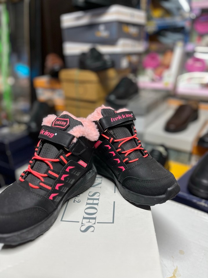 Kız Çocuk Siyah Pembe Spor Bot Ayakkabı - Görsel 3