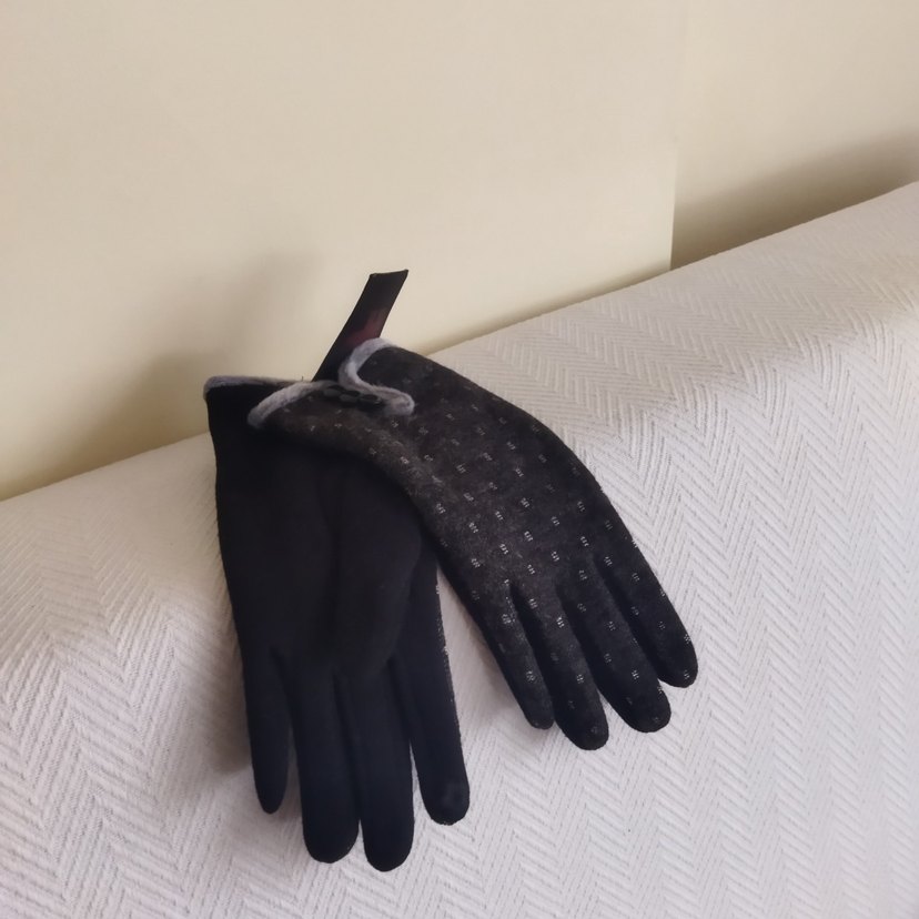 Düğmeli Gri Kadın Eldiveni - Görsel 5