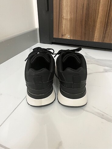 39 Beden Zara Kadın Spor Ayakkabı