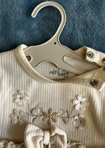 Miniborn Beyaz Nakışlı Uzun Kollu Bebek Kıyafet Seti