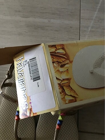 29 Beden çeşitli Renk Havaianas sandalet