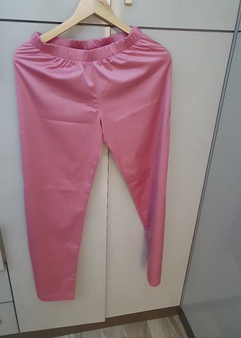 s Beden Pembe Batik Desenli Kısa Kadın Pijama Takımı