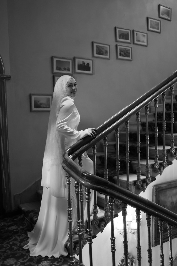 Drapeli Uzun Beyaz Tesettür Abiye nikah elbisesi - Görsel 5