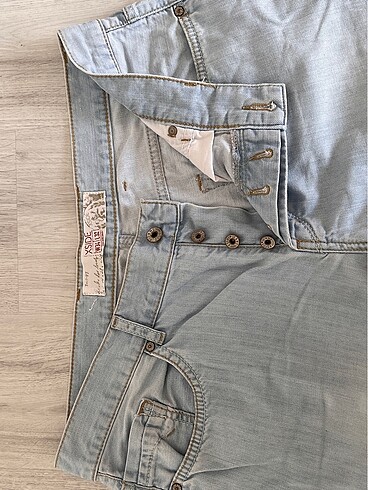32 Beden mavi Renk Lc waikiki vintage jean